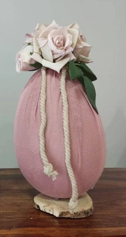 Πασχαλινό αυγό με λουλούδια