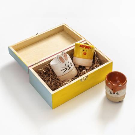 Πασχαλινό Σετ Δώρου Με Αυγοθήκες