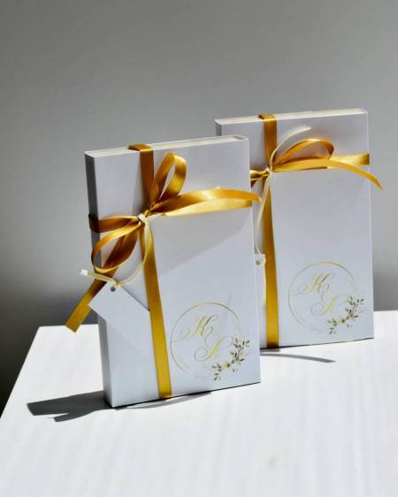 Μπομπονιέρα Προσκλητήριο γάμου κουτί εκτυπωμένο με μέσα γούρι με κωνσταντινάτο